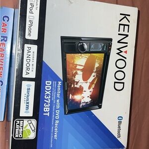 Gently used dvd receiver comes with rearview camera